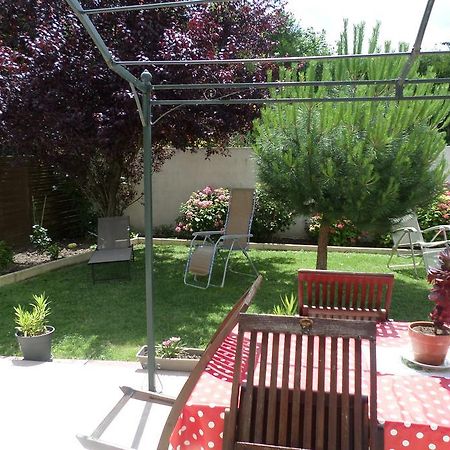 Bed and Breakfast Les Renaudines Шато-Рено Экстерьер фото
